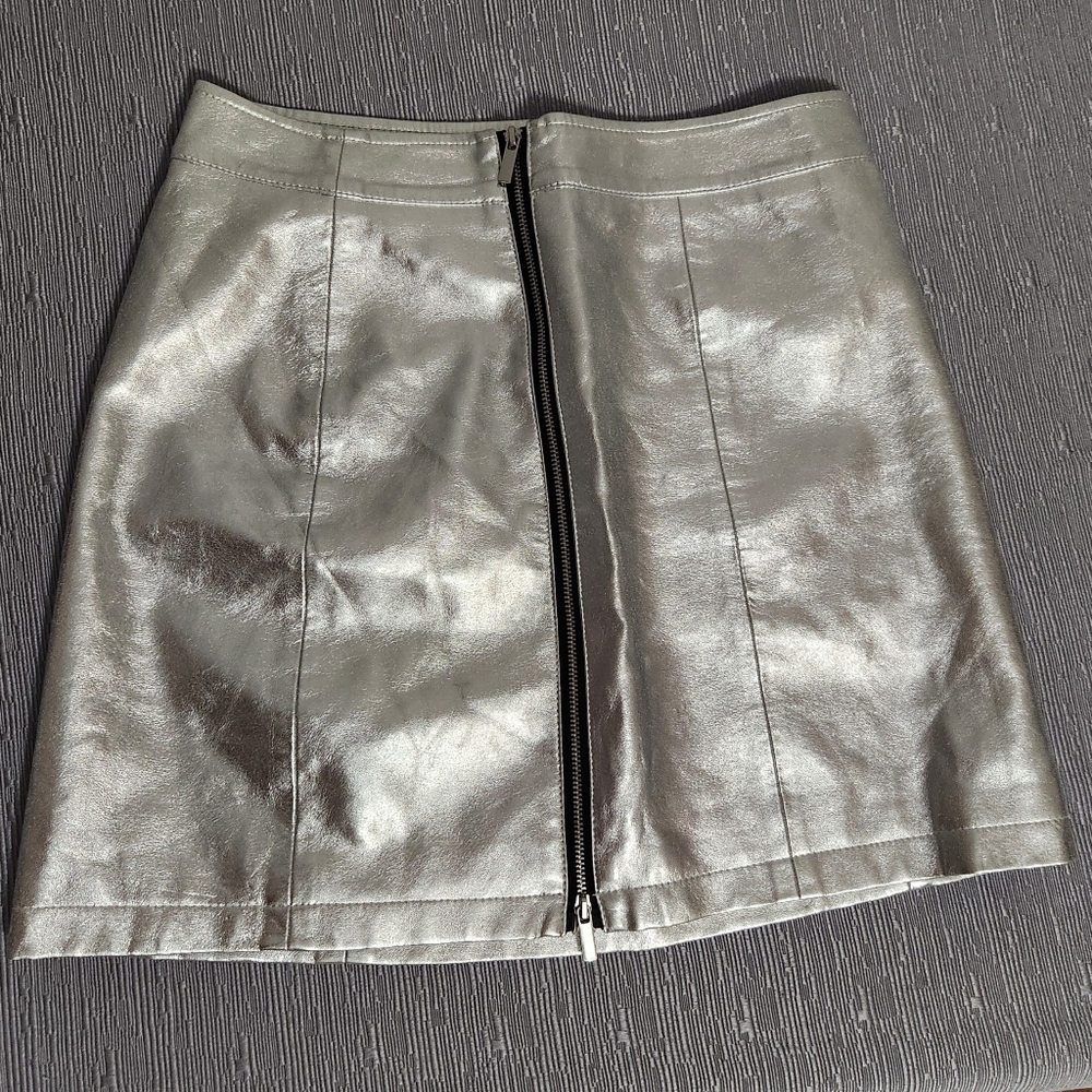 French Connection Metallic Silver Size 4